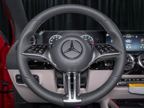 Used 2026 Mercedes-Benz GLA 250 image 20