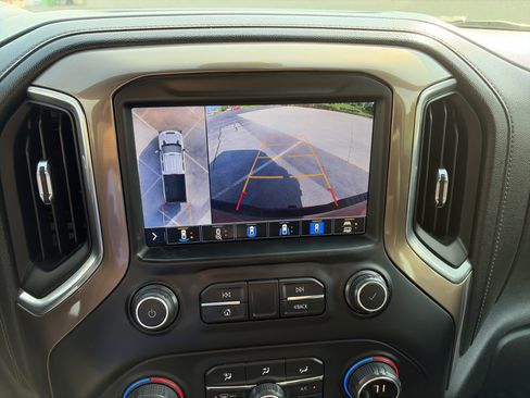 Used 2020 Chevrolet Silverado 3500 High Country w/ Z71 Off-Road Package AWD/4WD image 30