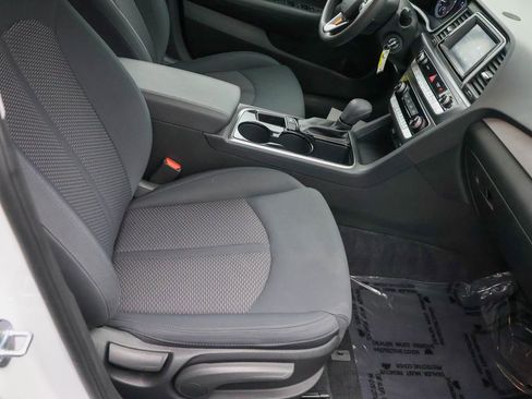 Used 2019 Hyundai Sonata SE image 25