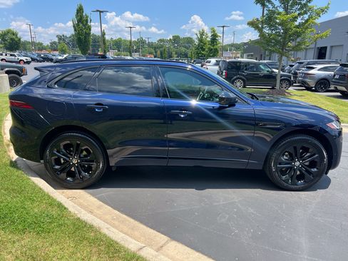 Certified 2026 Jaguar F-PACE R-Dynamic S AWD/4WD image 8