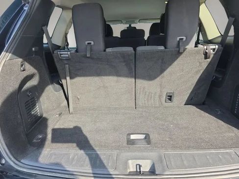 Used 2020 Nissan Pathfinder SV AWD/4WD image 11