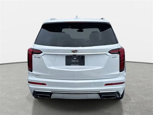 Certified 2024 Cadillac XT6 Premium Luxury w/ LPO, Floor Liner Package image 5