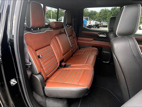 Used 2023 GMC Sierra 1500 Denali Ultimate AWD/4WD image 22