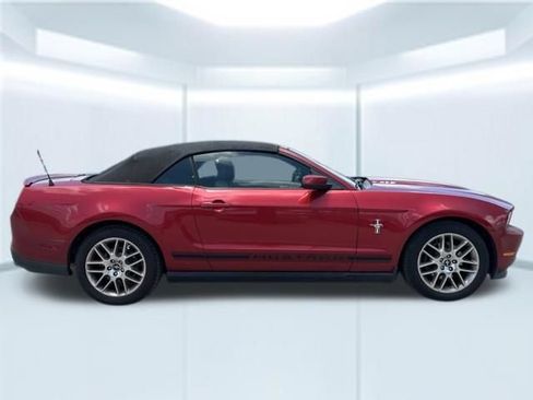 Used 2012 Ford Mustang Premium RWD image 5