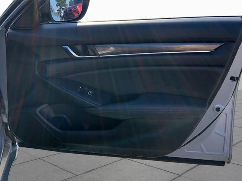Used 2021 Honda Accord Sport image 22