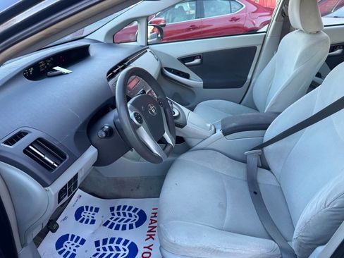 Used 2011 Toyota Prius Two image 15
