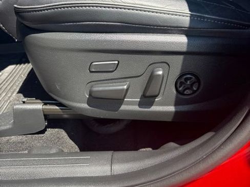 Used 2023 Hyundai Santa Fe Limited AWD/4WD image 27