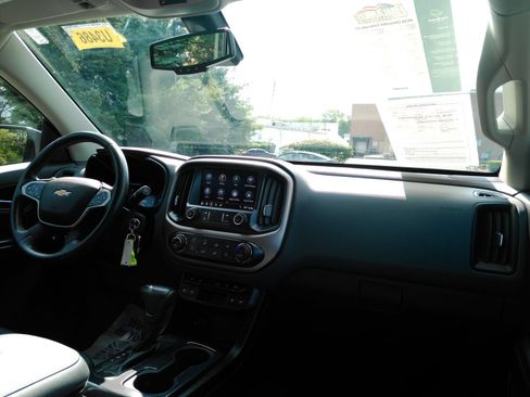 Certified 2020 Chevrolet Colorado Z71 AWD/4WD image 15