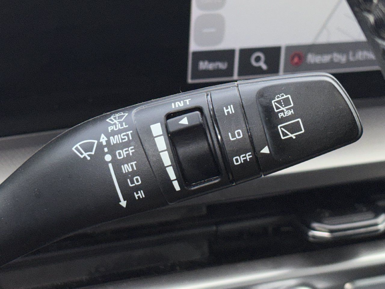 Used 2025 Kia Telluride S FWD image 12
