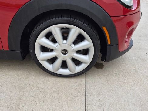 Used 2014 MINI Cooper 2-Door Hardtop image 20