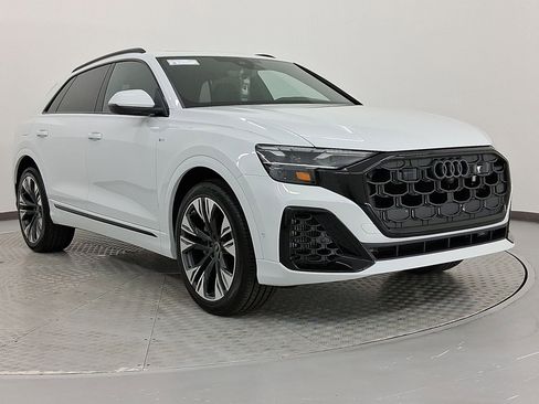 New 2026 Audi Q8 Premium Plus image 7