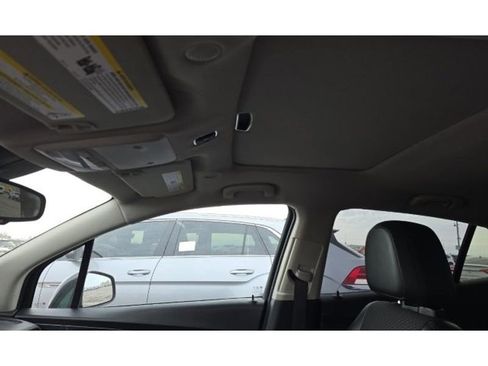 Used 2018 Buick Encore Preferred image 10