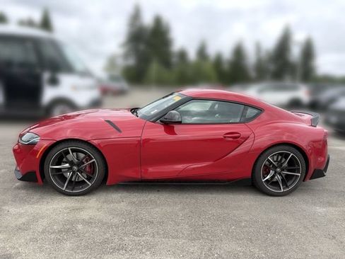 Used 2020 Toyota Supra Premium w/ Driver Assist Package RWD image 5