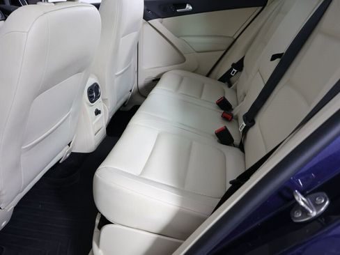 Used 2014 Volkswagen Tiguan SEL image 17