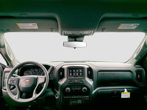 Used 2024 Chevrolet Silverado 1500 Custom RWD image 17