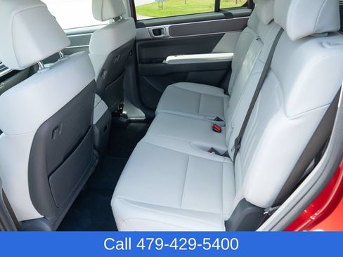 Used 2026 Hyundai Santa Fe SEL AWD/4WD image 31