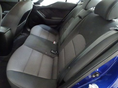Used 2018 Kia Forte LX w/ LX Popular Package FWD image 3