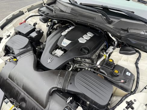 Used 2017 Maserati Ghibli image 49