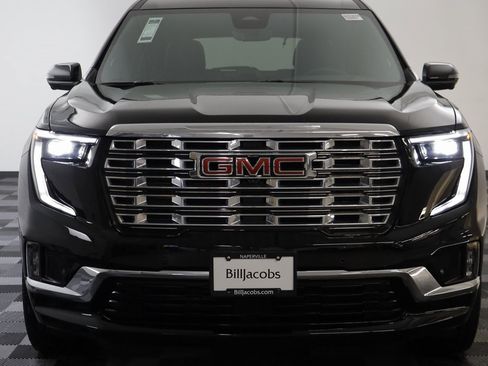 Used 2025 GMC Acadia Denali w/ Super Cruise Package image 23