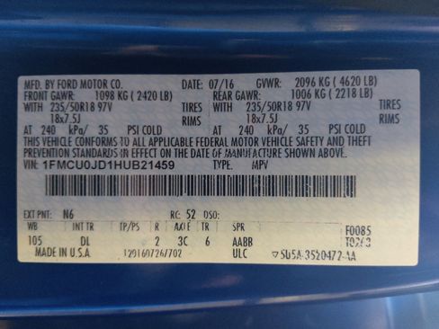 Used 2017 Ford Escape Titanium FWD image 33