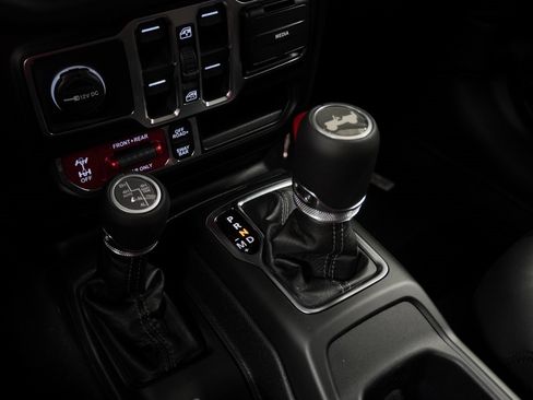 New 2026 Jeep Wrangler Unlimited Rubicon image 27