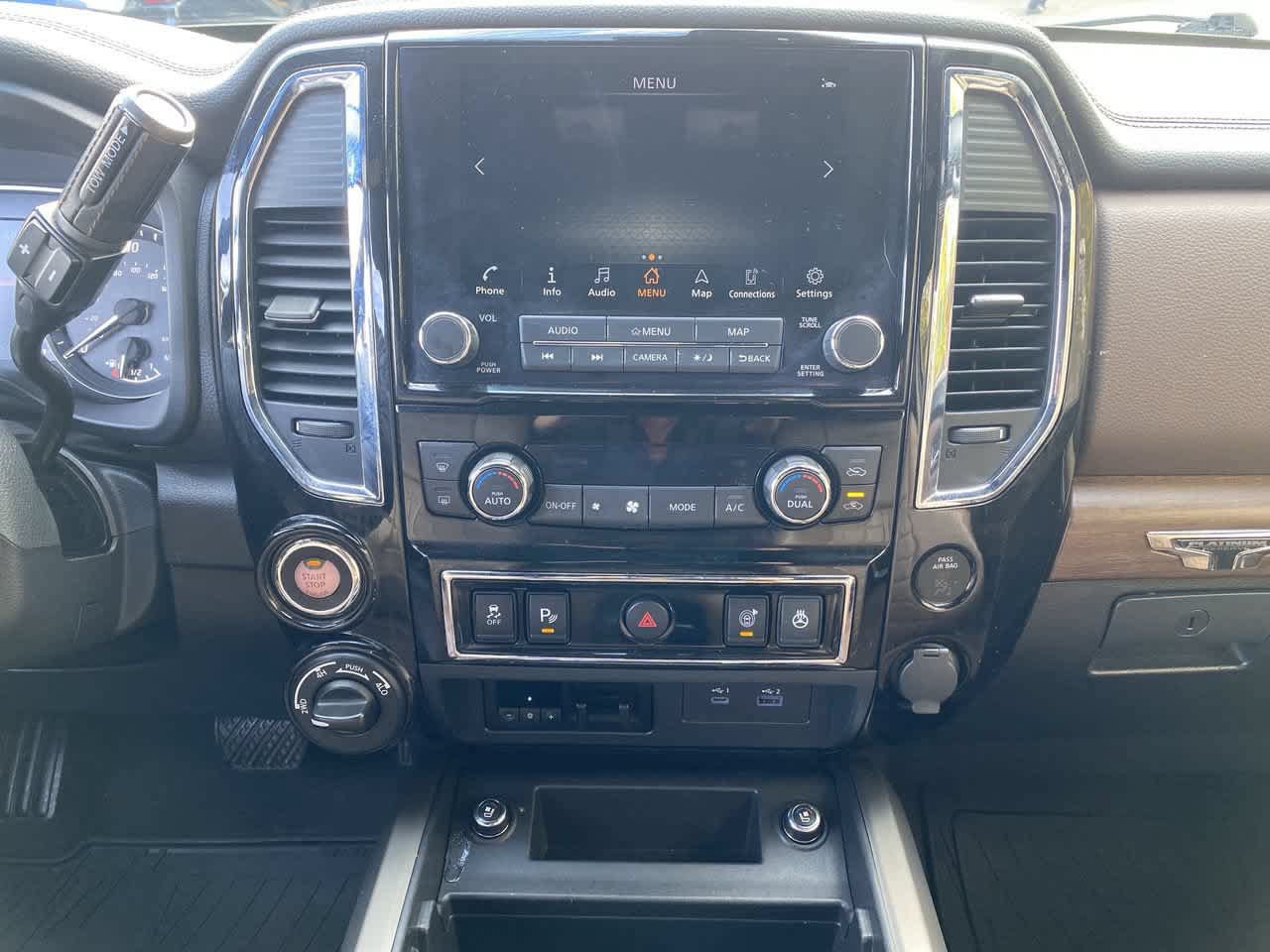 Used 2021 Nissan Titan Platinum Reserve w/ Moonroof Package AWD/4WD image 23