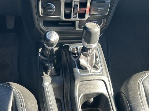 Used 2023 Jeep Wrangler Unlimited Sahara w/ Cold Weather Group image 24