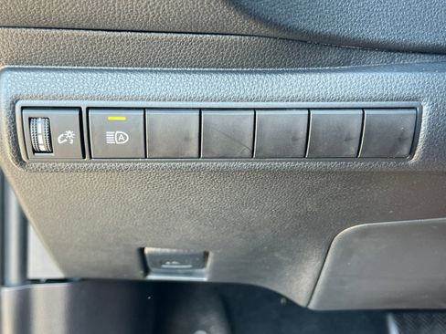 Used 2023 Toyota Corolla LE FWD image 16