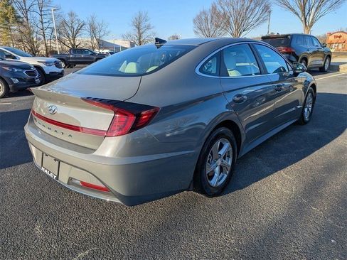 Used 2023 Hyundai Sonata SE image 8