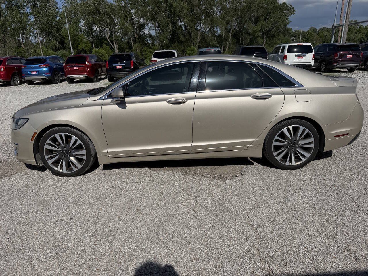 Used 2017 Lincoln MKZ Reserve w/ Climate Package FWD image 6