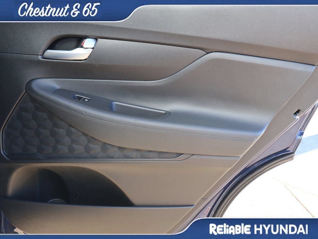 Used 2023 Hyundai Santa Fe SEL AWD/4WD image 11