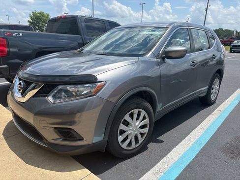 Used 2016 Nissan Rogue S FWD image 1
