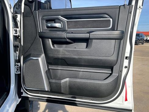 Used 2022 RAM 3500 Laramie image 25