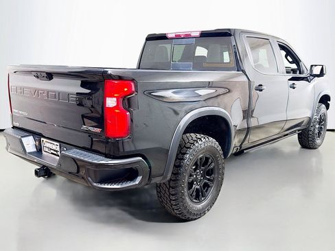 Used 2023 Chevrolet Silverado 1500 ZR2 AWD/4WD image 4