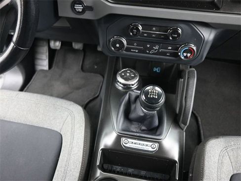 Used 2022 Ford Bronco Big Bend image 25