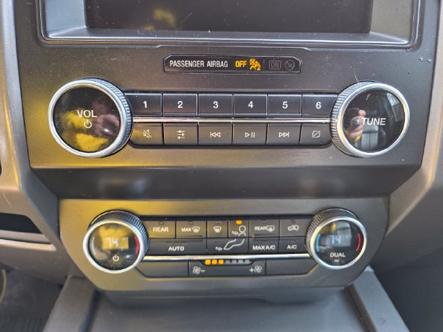 Used 2021 Ford Expedition Max XLT RWD image 31