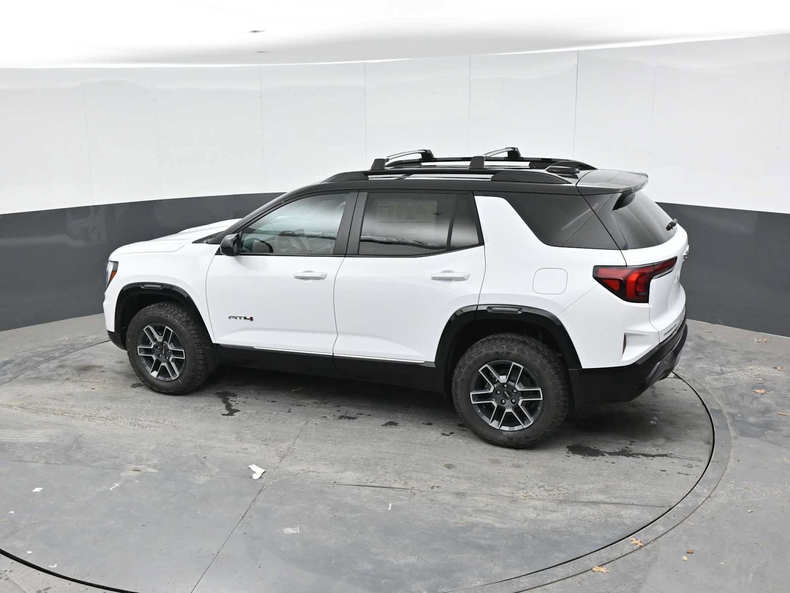 New 2027 GMC Terrain AT4 w/ LPO, Hit The Road Package AWD/4WD image 28