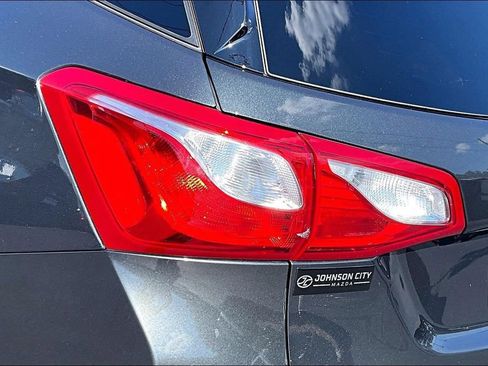 Used 2019 Chevrolet Equinox LS w/ LS Convenience Package FWD image 30