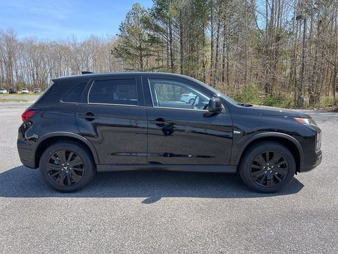 New 2026 Mitsubishi Outlander Sport LE AWD/4WD image 8