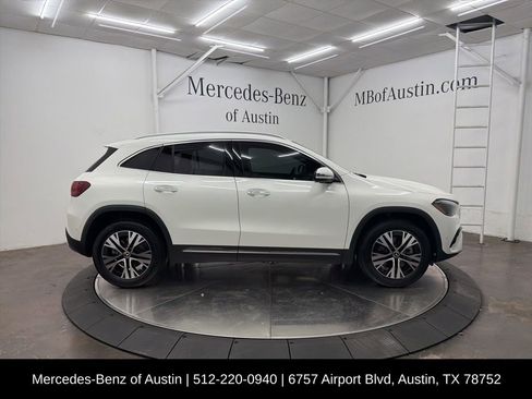 Certified 2025 Mercedes-Benz GLA 250 image 9