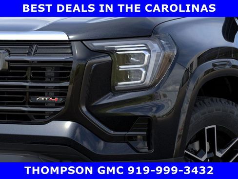 New 2026 GMC Terrain AT4 w/ Technology Package II AWD/4WD image 10