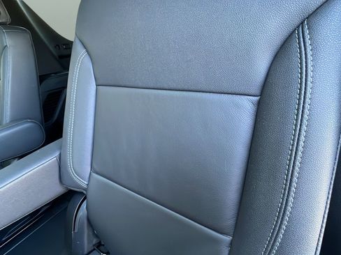 Used 2023 Chevrolet Tahoe Z71 w/ Luxury Package image 18