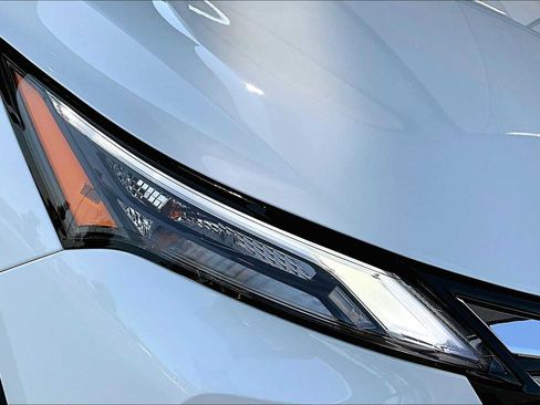 New 2026 Nissan Rogue S image 13