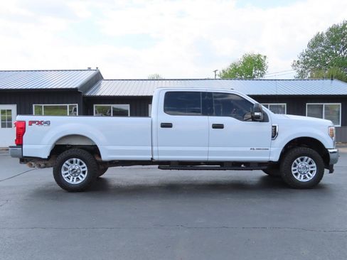 Used 2019 Ford F250 XLT w/ XLT Value Package image 7