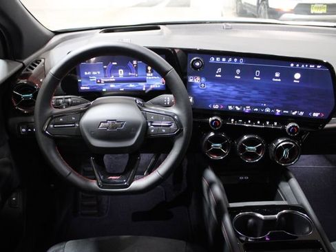 New 2026 Chevrolet Blazer EV RS AWD/4WD image 35