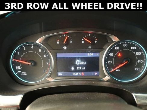 Used 2023 Chevrolet Traverse LT AWD/4WD image 19