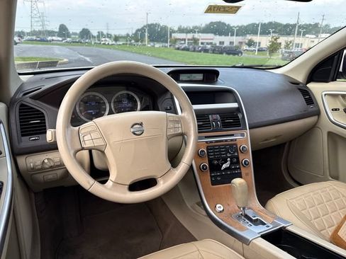 Used 2010 Volvo XC60 T6 AWD/4WD image 20