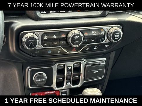 Used 2022 Jeep Wrangler Unlimited Rubicon 4xe w/ Cold Weather Group AWD/4WD image 21