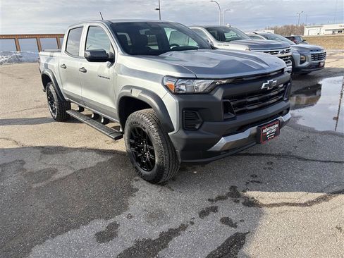 Used 2025 Chevrolet Colorado Trail Boss image 1