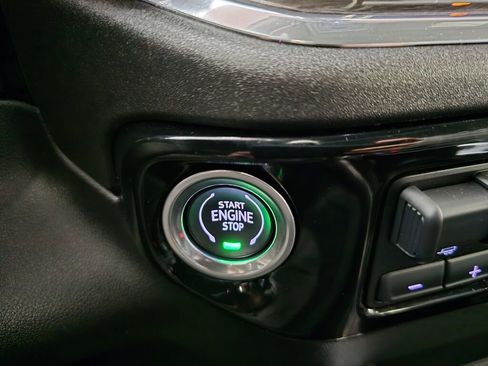 Used 2024 Chevrolet Silverado 1500 LTZ w/ Technology Package image 30